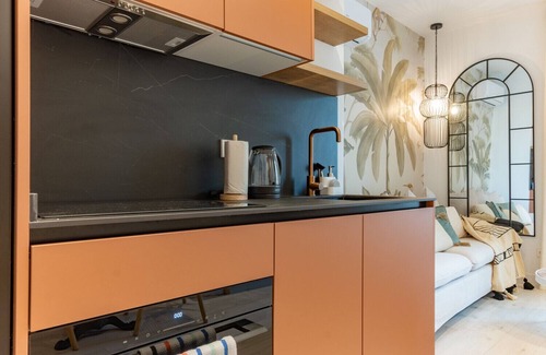 Goya Apartment | Elegant and Charming Charming Apartment in Salamanca