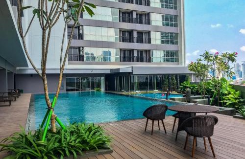 Semanggi Apartment | Elegant and Homey Studio Ciputra World 2 Apartment By Travelio