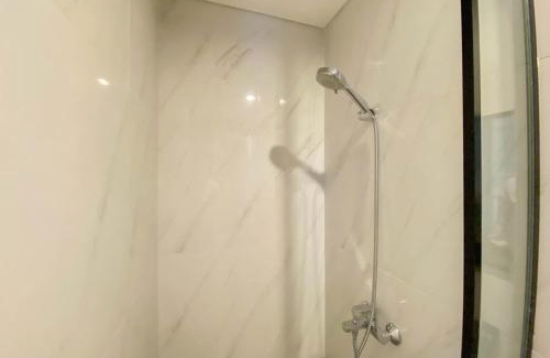 Semanggi Apartment | Elegant and Homey Studio Ciputra World 2 Apartment By Travelio