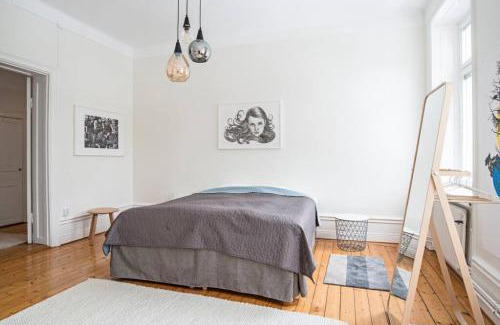 SoFo Apartment | Elegant and light 3 room apartment in SoFo 97sqm