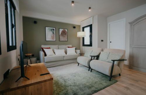 Alfalfa Apartment | Elegant and Luxury 2Bd 2bth- Alfalfa