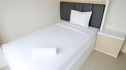 Surabaya Apartment | Elegant and Spacious 3BR at Bale Hinggil Apartment By Travelio