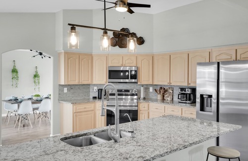 North Port House | Elegant and Spacious 3 BR House w/Heated Pool