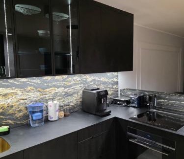 Issy-les-Moulineaux Apartment | Elegant Apartment Minutes from Paris