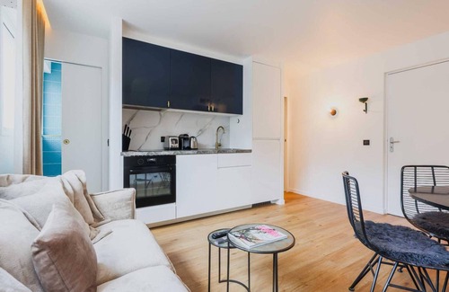 Hopital Saint-Louis Apartment | Elegant apartment - 2BR/6P - Canal St Martin
