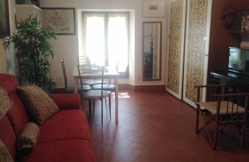 La Maddalena Apartment | Elegant apartment on the port of "cala gavetta" (center).