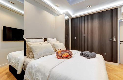Quartier Sainte-Avoye Apartment | Elegant apartment with AC - 3BR-10P- Le Marais