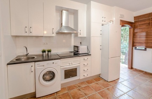 Padul Apartment | Elegant apartment with wonderful views next to Granada