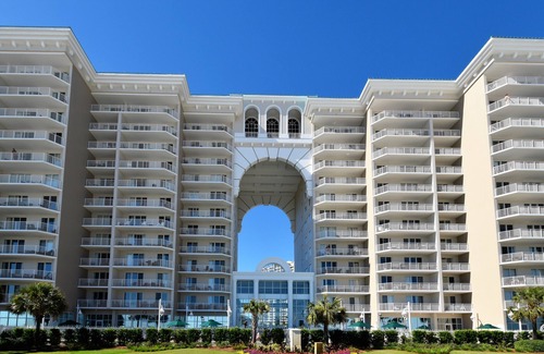 Miramar Beach Condo | Elegant beachfront condo w/extended private balcony! 🐚