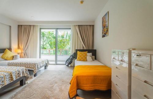 Sa Khu Apartment | Elegant Beachfront 3BR Condo at Pearl of Naithon