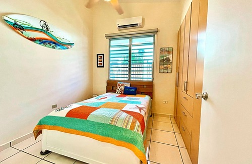 Ensenada House | Elegant Beachside 5＊Home. Pool. Glass Patio. BBQ. Gated. No Cleaning Fee.