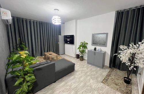 Qasr an-Nil Apartment | Elegant Cairo Stay with Downtown Views | 5 Beds | A/C | Wi-Fi & Full Amenities