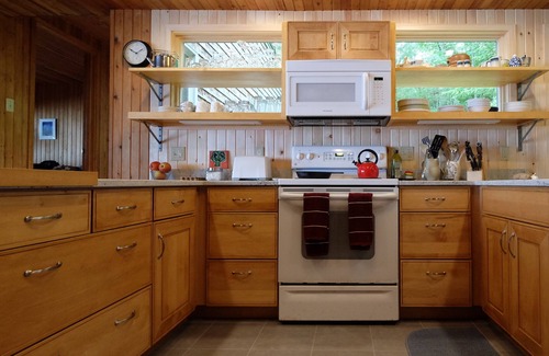 Surry House | Elegant, Charming Home on Union River Bay With Views of Acadia