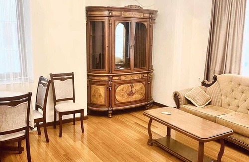 Kentron Apartment | "Elegant & Cozy Apartment in Central Yerevan!"