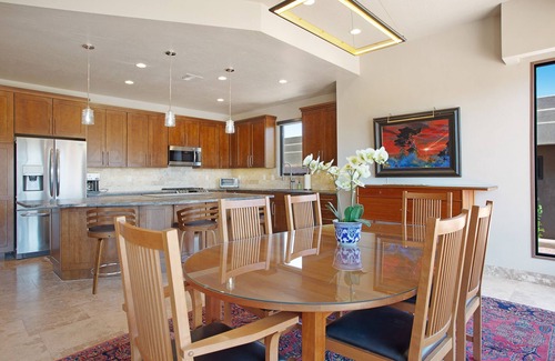 St. George House | Elegant desert escape with stunning red rock views, & free WiFi