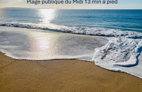 Le Suquet Apartment | ELEGANT DUPLEX 5 CHAMBRES PLAGES du MIDI A5B03