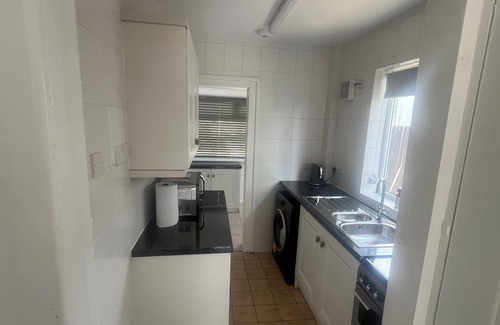 Bilston House | Elegant Escape