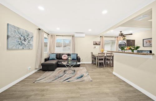 Alhambra House | Elegant Exclusive Escape In Downtown Los Angeles