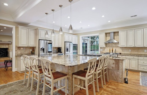 Potomac House | Elegant Georgian Mansion in Potomac Maryland, family house