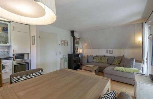 Burgerbrug Apartment | Elegant holiday home with terrace