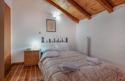 Ano Volimes House | Elegant Holiday Home in Volimes with Near the Sea