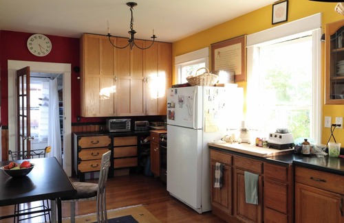 Elmwood House | Elegant Home Minutes to UCBerkeley, Lab bus and Express bus to San Francisco