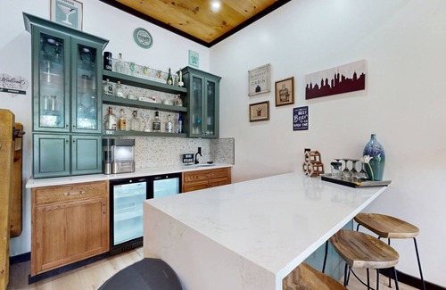 Mineral Bluff Cabin | Elegant home with exceptional outdoor living on the creek