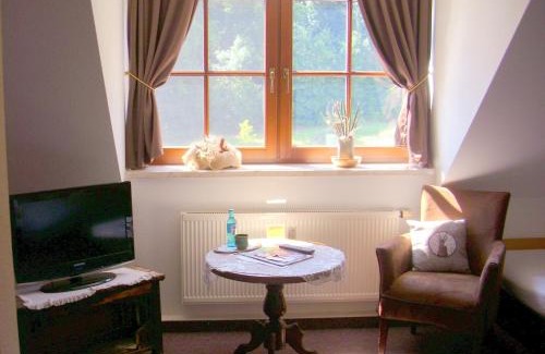 Posterstein Hotel | Elegant-Hotel "Zur Burg"