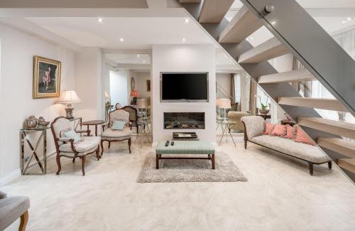 Pembridge Apartment | Elegant house with rooftop terrace