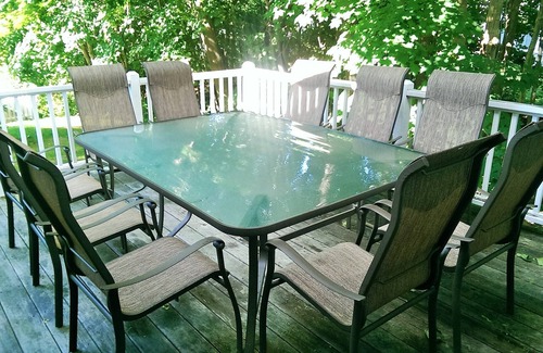 Ogunquit House | Elegant, huge Ogunquit home- sleeps 12, 5 min walk to Perkins Cove & downtown!