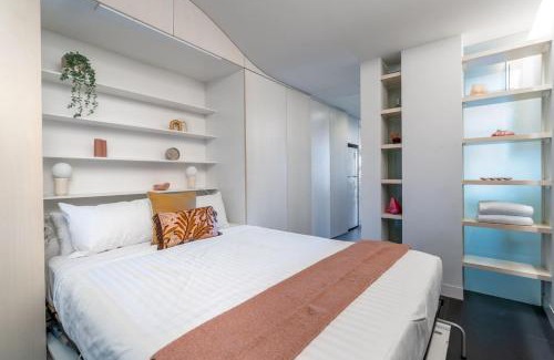 City West Apartment | Elegant Inner City Life Nishi Building - Hosted by CanStay