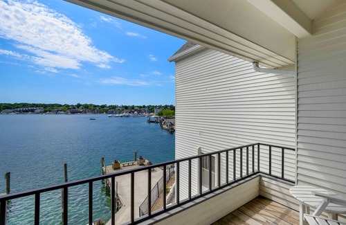 Charlevoix Condo | Elegant Lake Charlevoix Views | Downtown Charlevoix | Pool, Hot Tub, Sauna