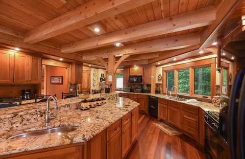 Oakland House | Elegant Lakefront Retreat w/Hot Tub & Fireplaces
