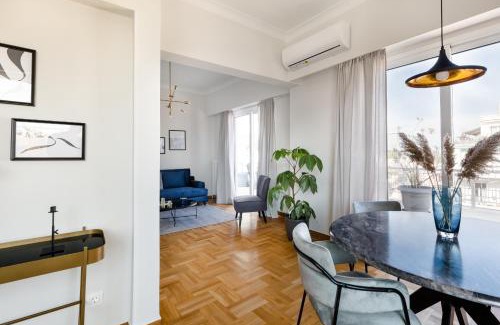 Kolonaki Apartment | Elegant Luminous 3BD apartment in Kolonaki by UPSTREET