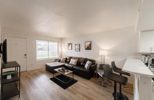 Mesa Apartment | Elegant Mesa Dobson 1 Bedroom