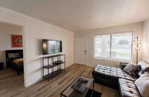 Mesa Apartment | Elegant Mesa Dobson 1 Bedroom