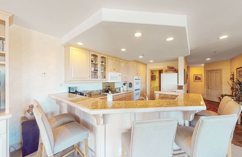 Mountain Village Condo | Elegant Mountain Condo