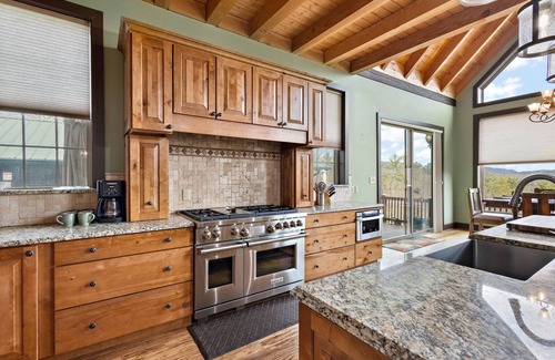 Sugar Grove Cabin | Elegant Mountain Cabin in Valle Crucis