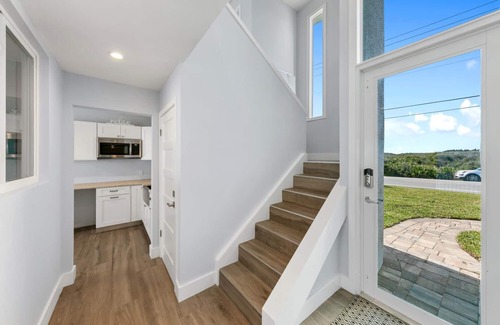 South Ponte Vedra Beach House | Elegant PVT BEACHFRONT with MINI GOLF in South Ponte Vedra Beach -TPC Sawgrass!