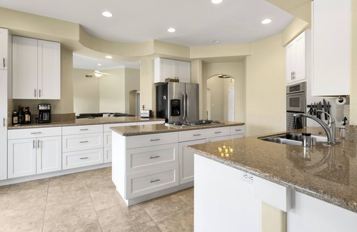 Rancho Mirage House | Elegant Rancho Mirage Escape with Private Pool & Spa Near El Paseo and The River