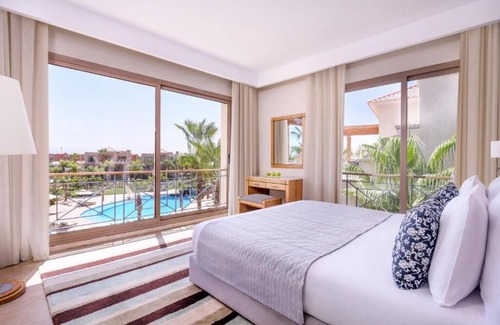 Ain Sokhna Hotel | Elegant Red Sea Escape w/27-Hole Golf & Private Beach