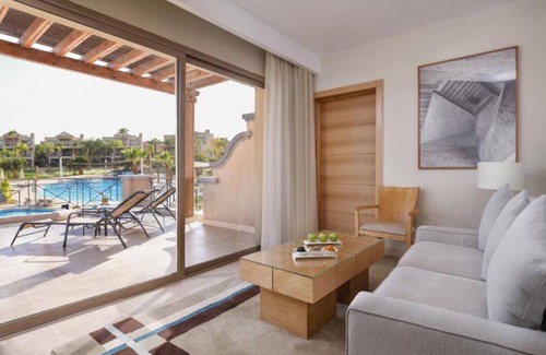 Ain Sokhna Hotel | Elegant Red Sea Escape w/27-Hole Golf & Private Beach