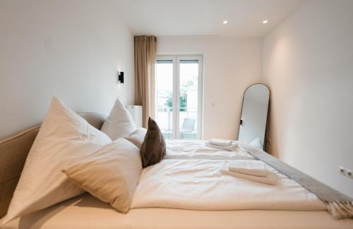 Rauental Apartment | Elegant Residence Near Old Town & Mosel River