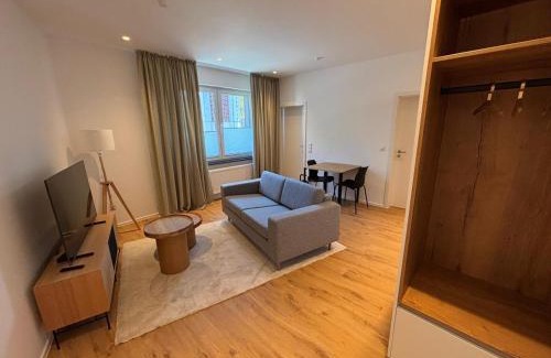 Rauental Apartment | Elegant Residence Near Old Town & Mosel River