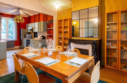 Poincare - Foch - Anatole France - Croix de Bourgogne Apartment | Elegant retreat in Nancy with 3 spacious bedrooms