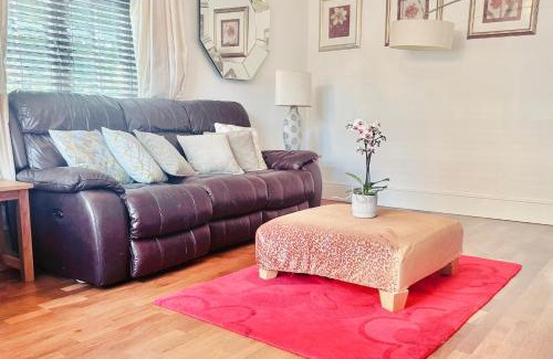Staple Hill House | Elegant & Spacious Bristol Home