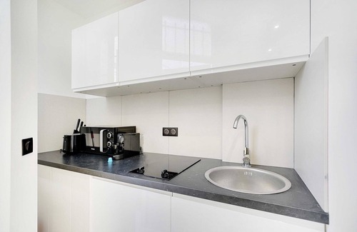 Epinettes Apartment | Elegant Studio - 2P - Place Pigalle