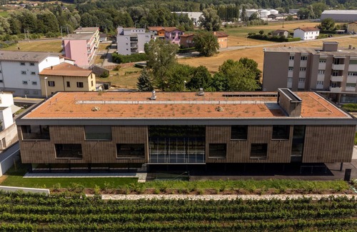 Stabio Apartment | Elegant stylish apartment in a new modern complex.