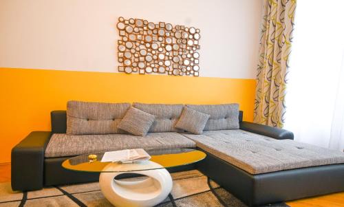 Leopoldstadt Apartment | Elegant Suite Augarten