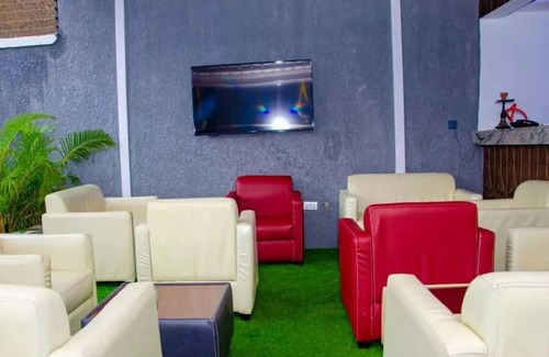 Jos Hotel | Elegant Suites by Golden Bide Jos